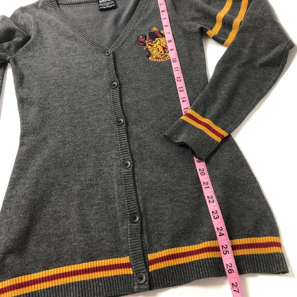 Harry Potter Gryffindor sweater cardigan gray - Picture 4 of 7